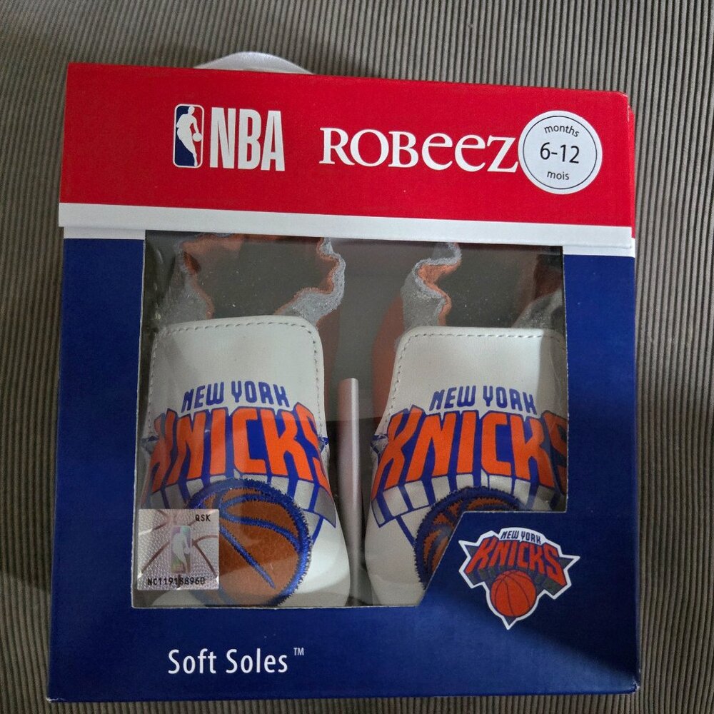 NEW ROBEEZ Soft Sole NBA New York Knicks Baby Shoes Slippers 6-12 Months